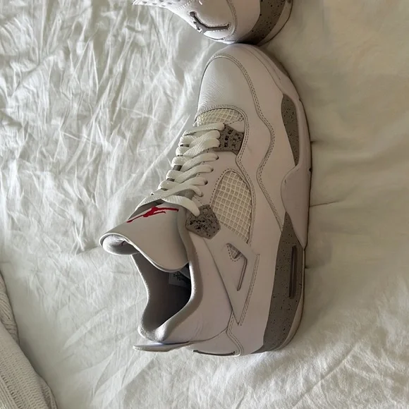Jordan 4 White Oreo